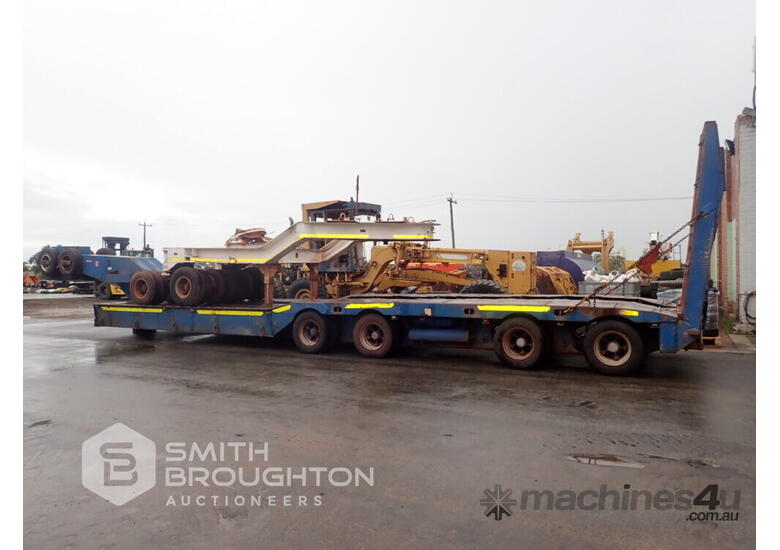 Buy Used 1974 DRAKE 12M QUAD AXLE LOW LOADER Low Loader Trailer in