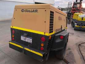 Sullair 260DPQ Portable Air Compressor - picture2' - Click to enlarge