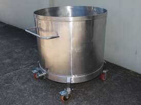 Stainless Steel Mobile Tank. - picture0' - Click to enlarge