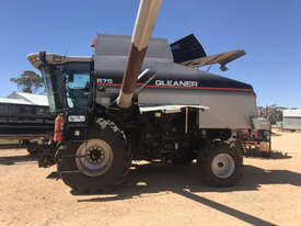 Gleaner R75 Header(Combine) Harvester/Header - picture0' - Click to enlarge