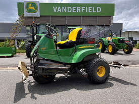 John Deere  Golf Greens mower Lawn Equipment - picture0' - Click to enlarge