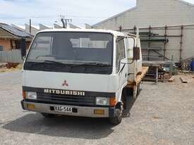 89 Mitsubishi Canter - picture0' - Click to enlarge