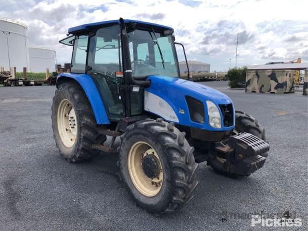 Used New Holland TL80A 4WD Tractors 80-100hp in , - Listed on Machines4u