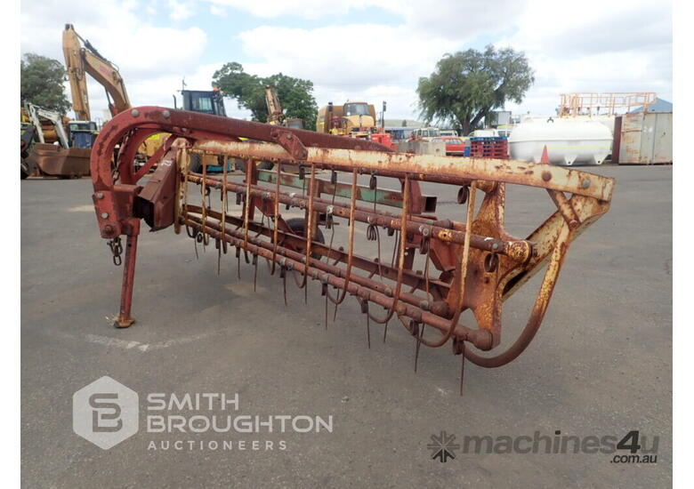 Used NEW HOLLAND 57 3 POINT LINKAGE HAY RAKE Earthmoving Parts in