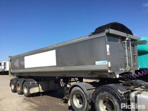 2009 Sloanbuilt Trailers Tri Axle Tipper