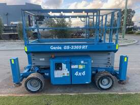 Scissor lift Genie GS3369 33ft 2012 - picture1' - Click to enlarge