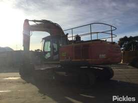 2011 Hitachi ZX330LC-3 - picture2' - Click to enlarge