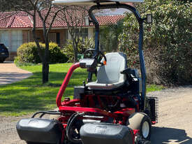 Toro Greensmaster 3150 Golf Greens mower Lawn Equipment - picture0' - Click to enlarge