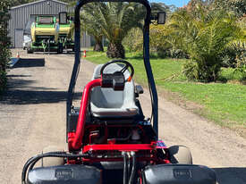 Toro Greensmaster 3150 Golf Greens mower Lawn Equipment - picture0' - Click to enlarge