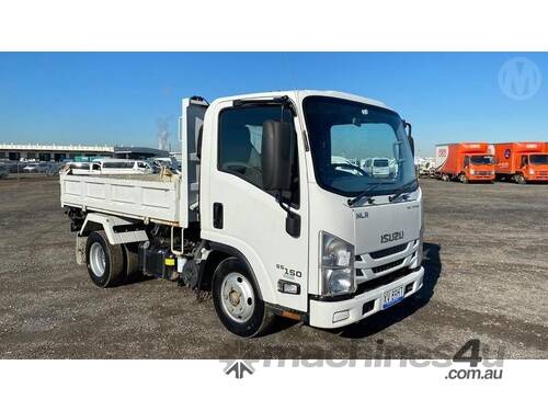 Isuzu NLR