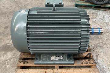185 kw 250 hp 4-pole 1485 rpm 415v Foot Mount 355 frame AC Electric Motor ASEA reconditioned