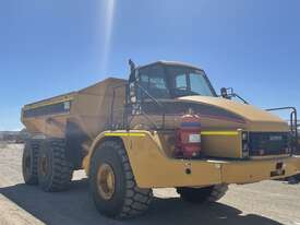 2006 CATERPILLAR 740 DUMP TRUCK - picture0' - Click to enlarge