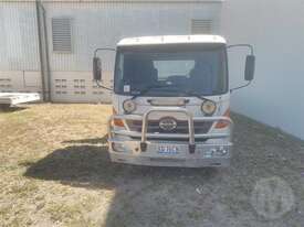 Hino FD1J - picture0' - Click to enlarge