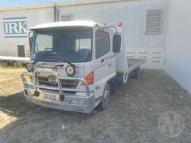 Hino FD1J - picture1' - Click to enlarge