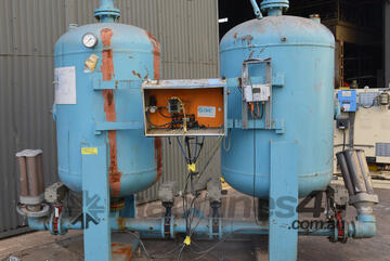 SMC PS2500-E heatless desiccant compressed air drier system regeneration Holden