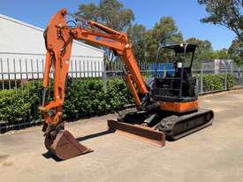 Hitachi ZX40U-2 Excavator  - picture0' - Click to enlarge