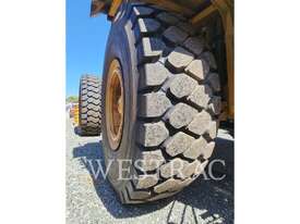 CATERPILLAR 793 D Dump Trucks - picture2' - Click to enlarge