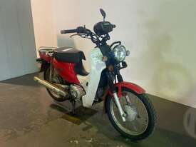 Honda Supercub - picture0' - Click to enlarge