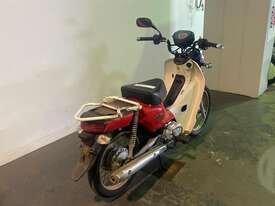 Honda Supercub - picture1' - Click to enlarge