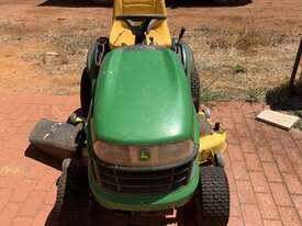 2008 John Deere LA145 Lawn Garden Tractors - picture0' - Click to enlarge