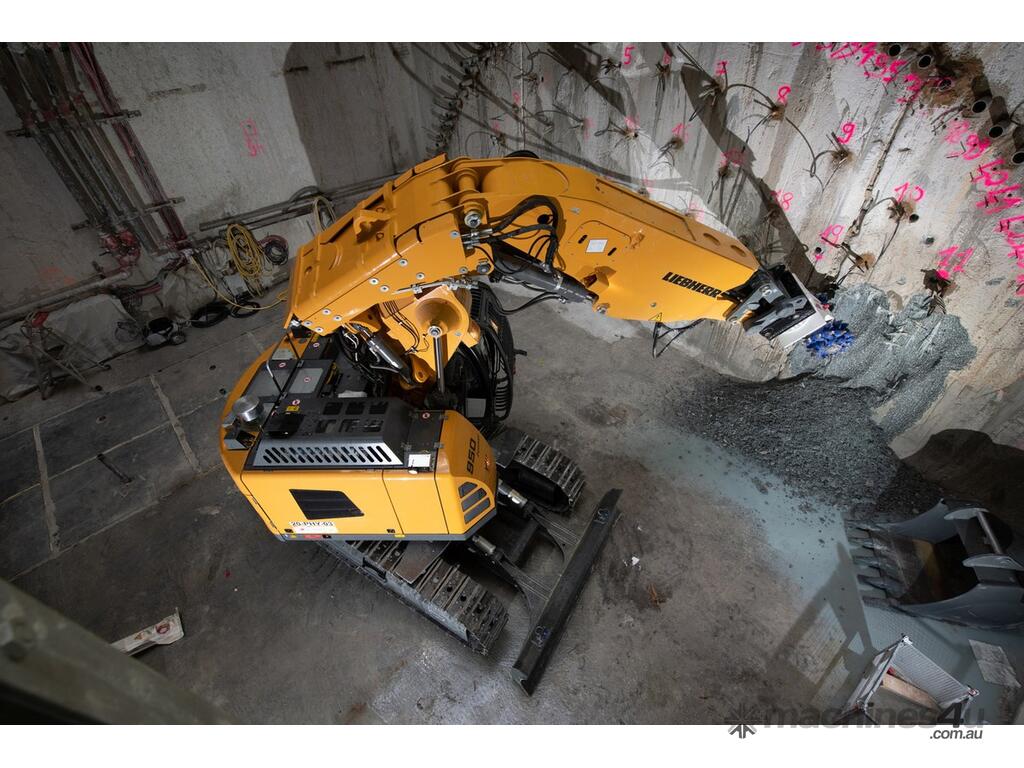 New Liebherr R 950 Tunnel Litronic Excavator In ERSKINE PARK, NSW