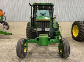 John Deere 7700 2WD - picture0' - Click to enlarge