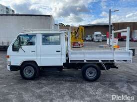 1998 Toyota Dyna Crew Cab Tray - picture1' - Click to enlarge