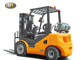 UN Forklift 3.5T Gas/Petrol: Forklifts Australia - the Industry Leader! - picture0' - Click to enlarge