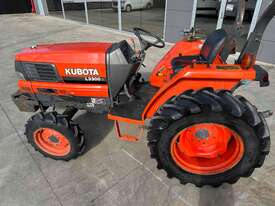 Kubota Tractor L3300 - picture0' - Click to enlarge