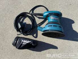 Unused Makita M9204B Random Orbital Sander - picture0' - Click to enlarge