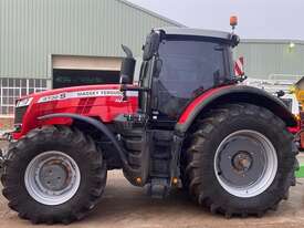 Massey Ferguson Dyna VT - picture2' - Click to enlarge