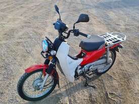 Honda Super CUB - picture2' - Click to enlarge