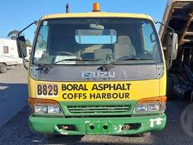 Isuzu NPR 300 - picture0' - Click to enlarge