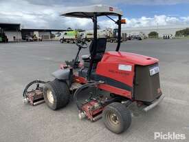 2014 Toro ReelMaster 5510 Front & Centre Mount Reel Mower - picture1' - Click to enlarge