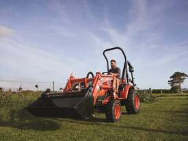 Kioti CK3010 ROPS Compact Tractor Includes 4IN1 Loader - picture0' - Click to enlarge