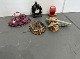 Assorted Power Leads - picture2' - Click to enlarge