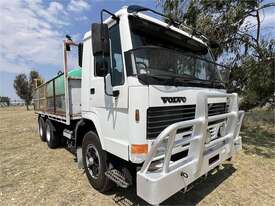 GRAND MOTOR GROUP -  1995 VOLVO FL7 Water Truck - picture0' - Click to enlarge