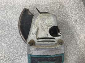 Makita Impact Wrench and Angle Grinder - picture0' - Click to enlarge