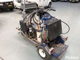 2012 Graco Line Lazer IV 250SPS Line Marker - picture1' - Click to enlarge