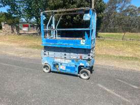 Genie gs 1932 scissor lift - picture0' - Click to enlarge