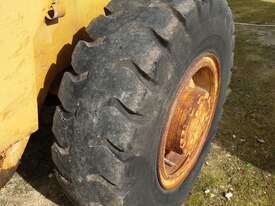 Michigan 45B Wheel Loader - picture2' - Click to enlarge