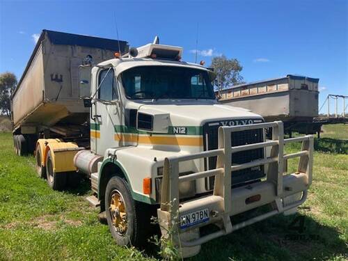 1985 Volvo N12 prime mover 330HP. 