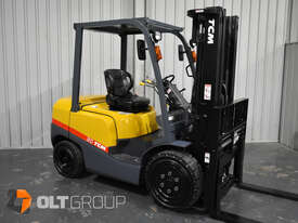 TCM 3 Tonne Diesel Forklift - 4800mm Container Mast Sideshift Fork Positioner - picture2' - Click to enlarge