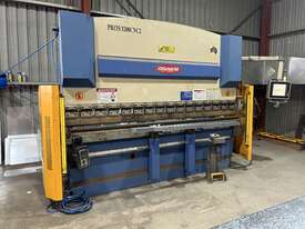 Steel Master 135 Ton Hydraulic Press Brake - picture0' - Click to enlarge