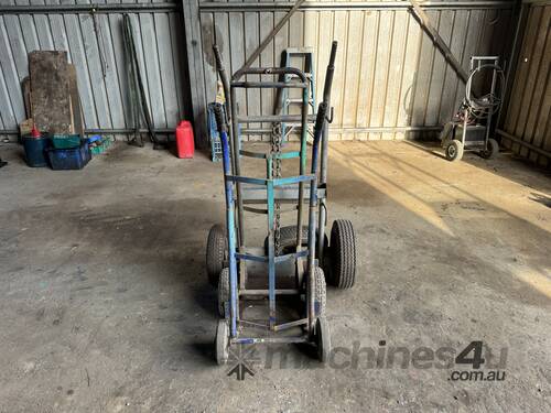 Oxy Trolley & 2 x Shop Trolleys