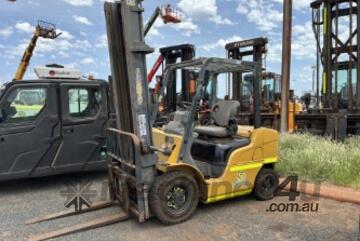 2.5T CAT DIESEL FORKLIFT | UNIT 080