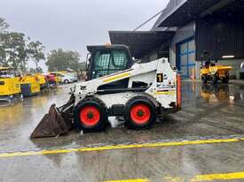 2011 BOBCAT S630 SKID STEER U4703 - picture0' - Click to enlarge