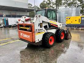 2011 BOBCAT S630 SKID STEER U4703 - picture2' - Click to enlarge