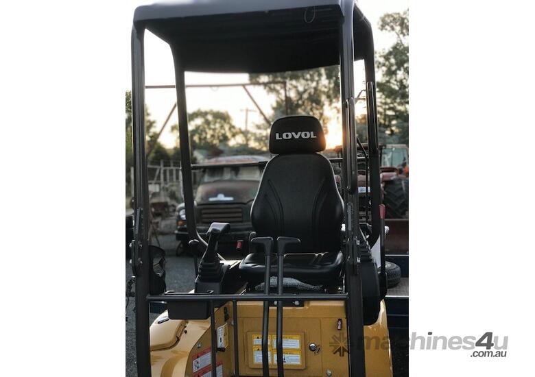 caption 2024 Clearance! 1.8T Lovol Mini Excavator + Quick Hitch + Hammer Piping