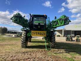 2019 John Deere R4060 Sprayers - picture1' - Click to enlarge